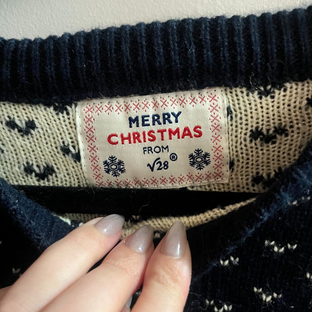 Patterned Christmas Sweater - Large - image 3